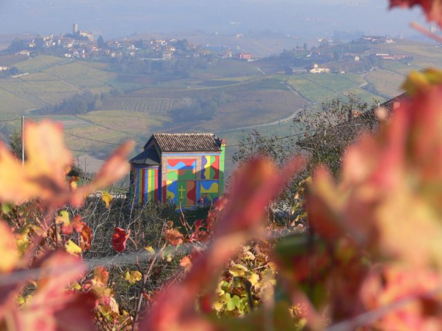 113_castelli e colori di langa_tema libero
